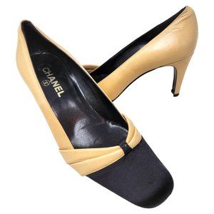 CHANEL Pumps Lambskin Cap Toe Black Metal Chanel Logo on Toe Women's Size EU 38